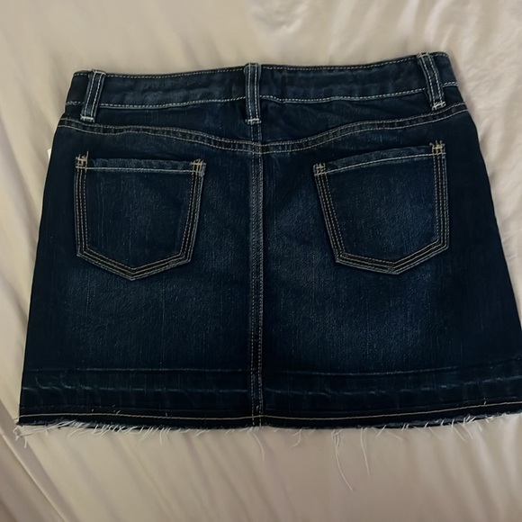 Old Navy - Picture 2 of 2